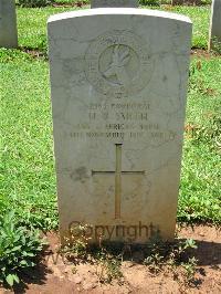 Dar Es Salaam War Cemetery - Smith, Harry Bedford